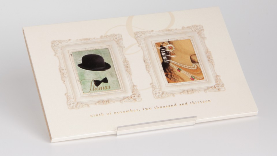 Large Tri-Fold with Pocket